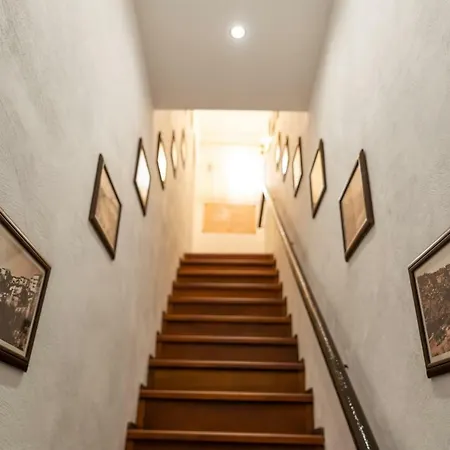 Apartment Historic In The Heart Of The